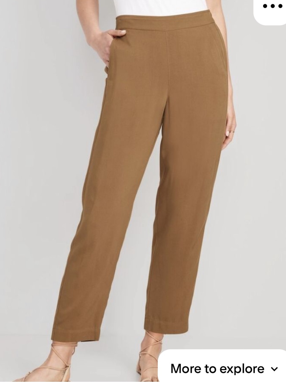 Old Navy High-Rise Tapered Pants in Camel